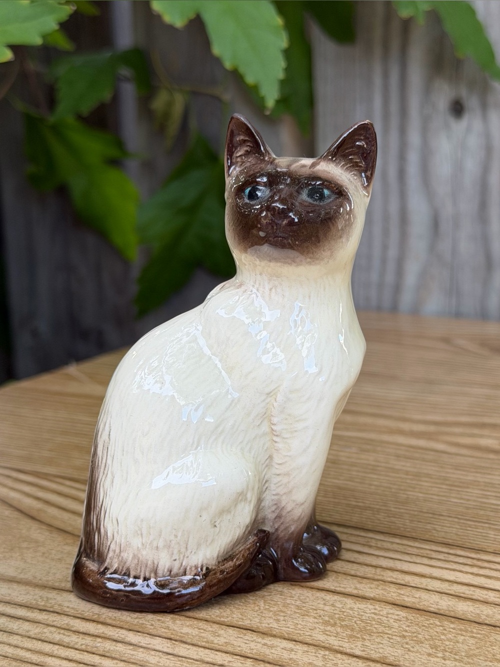 Bewick England Royal Doulton 1887 Seated Siamese Cat Figurine Vintage
